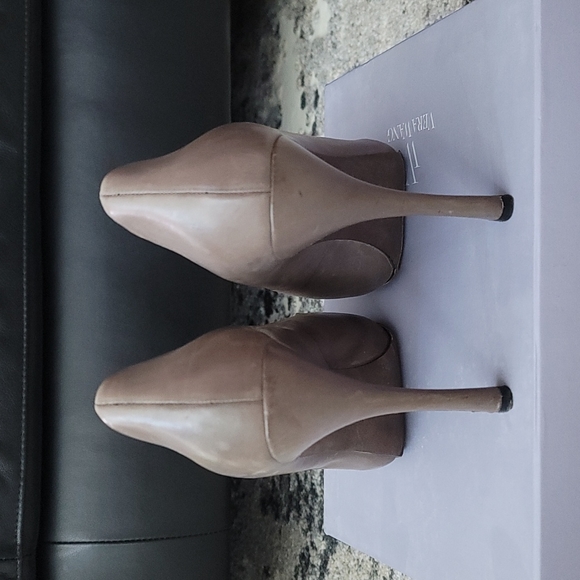 Vera Wang raquel granite heels 9 - Picture 3 of 4